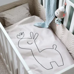 Done by Deer Sengetøj Til Baby>Quiltet sengerand m/bindebånd - Waves - Mustard